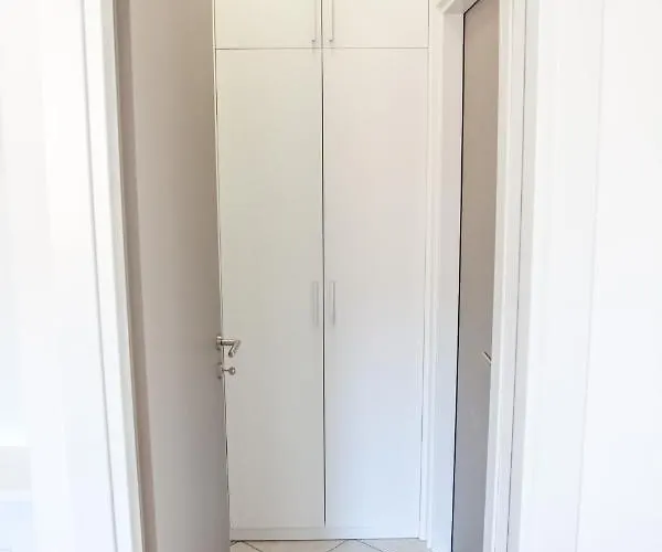 Bay Suites&residence 3* ريميني