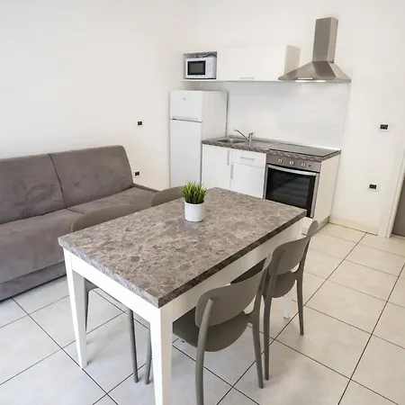 Ξενοδοχείο με διαμερίσματα Bay Suites&residence Ρίμινι