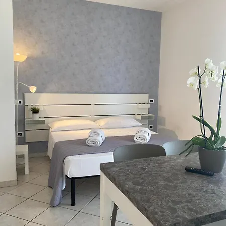 Aparthotel Bay Suites&residence 3*