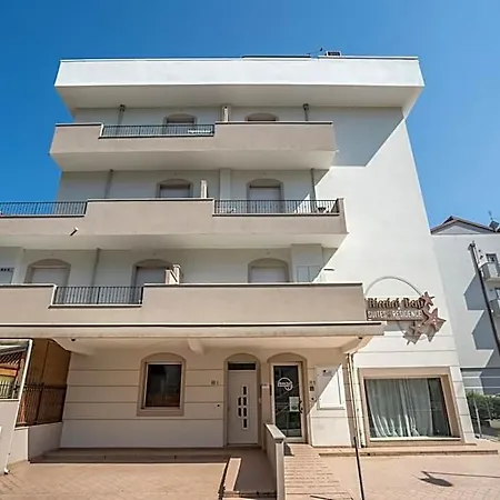 Bay Suites&residence 3*