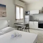 Aparthotel Bay Suites&residence 3*