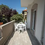 Aparthotel Bay Suites&residence 3*