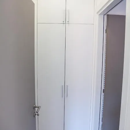 Bay Suites&residence Apartmanhotel