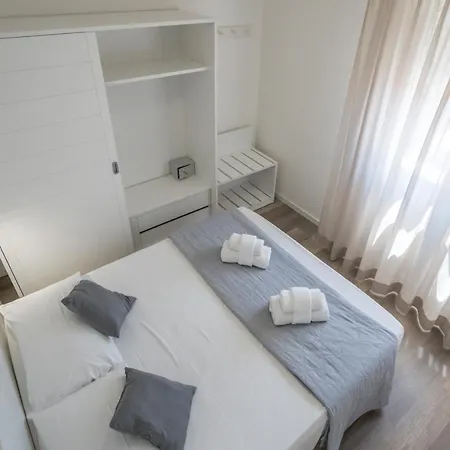 Bay Suites&residence アパートホテル リミニ